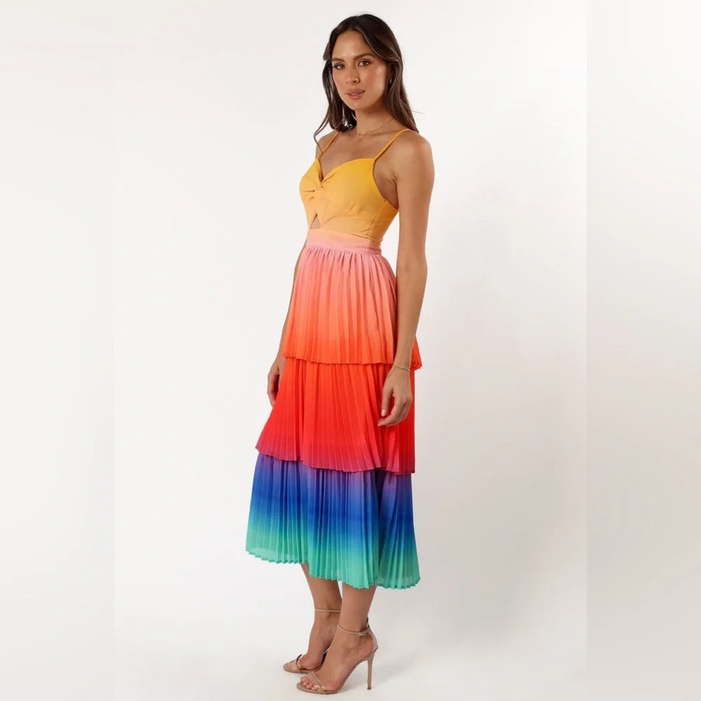 Petal & pup rainbow tiered pleated midi dress nwot - Picture 3 of 5